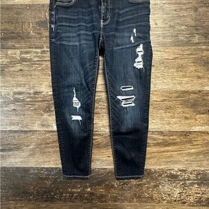 White House Black Market Blue Cropped Leg Jeans with Distressed Details Size 4P